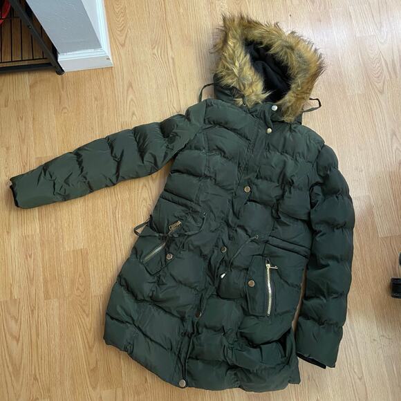 Celsius Green Hooded Puffer Coat With Fleece Lining & Gold Trim, Sz M--NWT - Picture 6 of 10